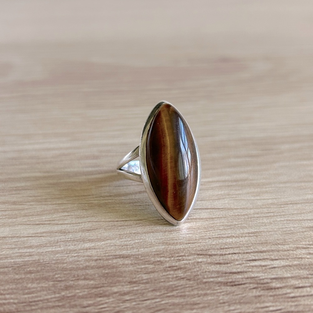 Vintage Sterling silver tiger eye boho crystal ring